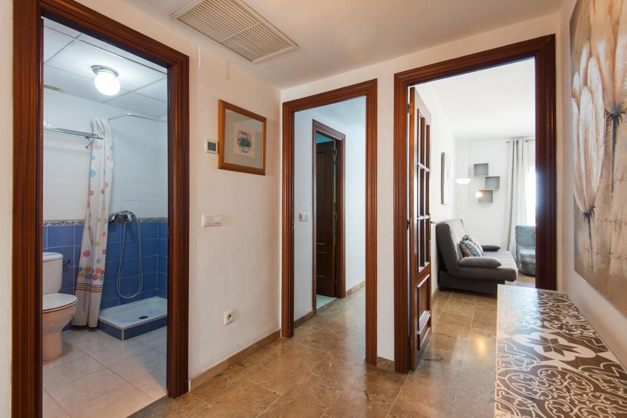Center Apartment 2Bed 2B Aircon Wif And Parking Free Малага Экстерьер фото