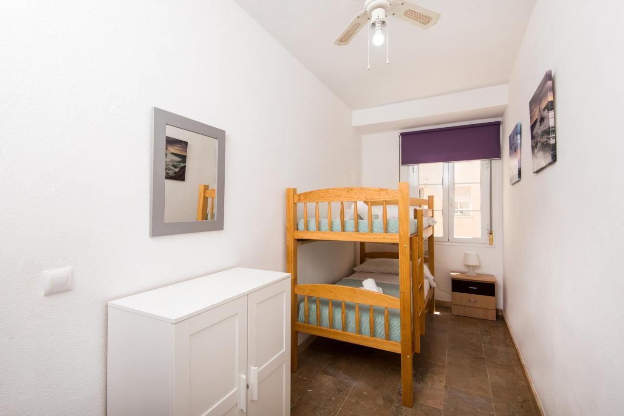 Center Apartment 2Bed 2B Aircon Wif And Parking Free Малага Экстерьер фото