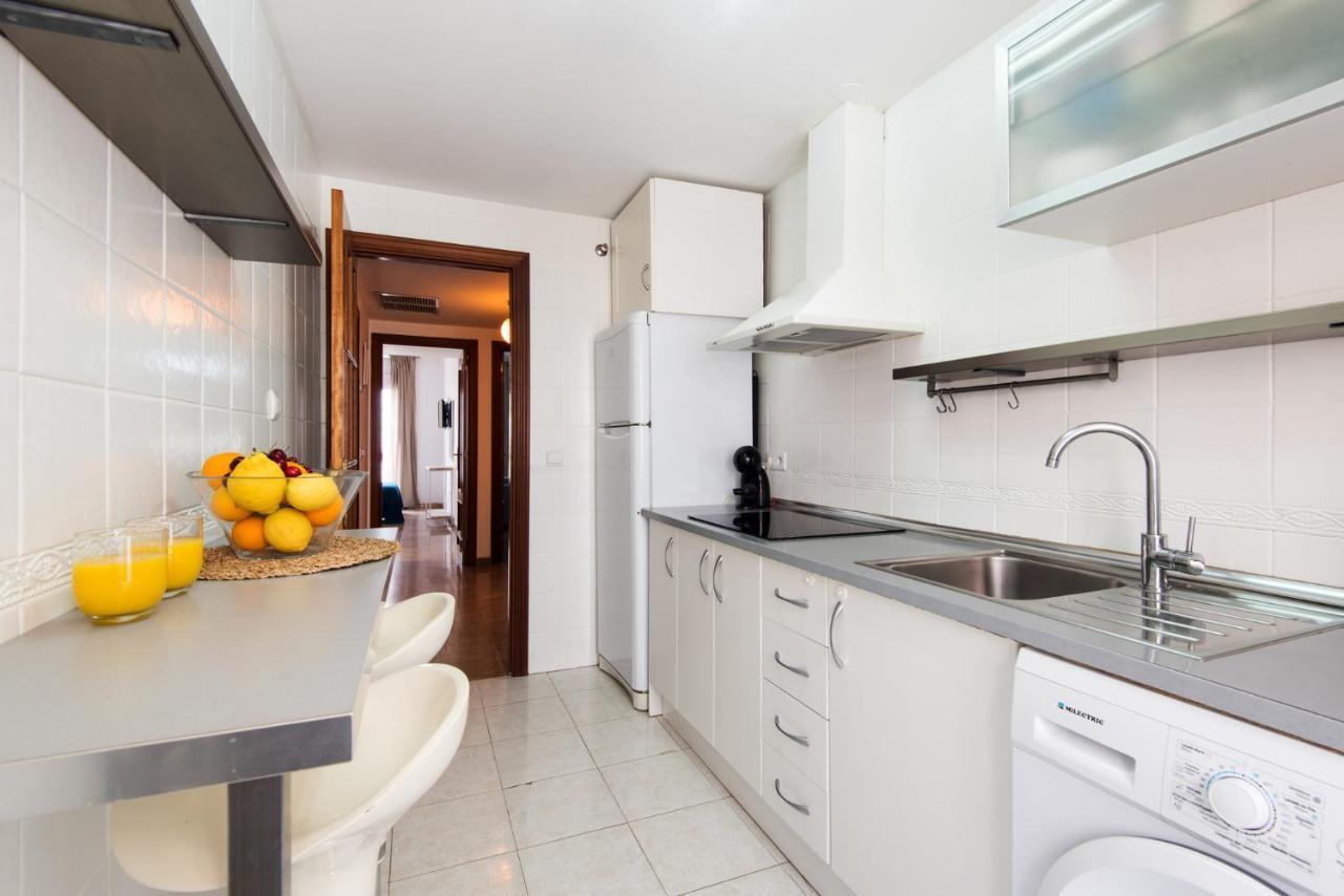 Center Apartment 2Bed 2B Aircon Wif And Parking Free Малага Экстерьер фото